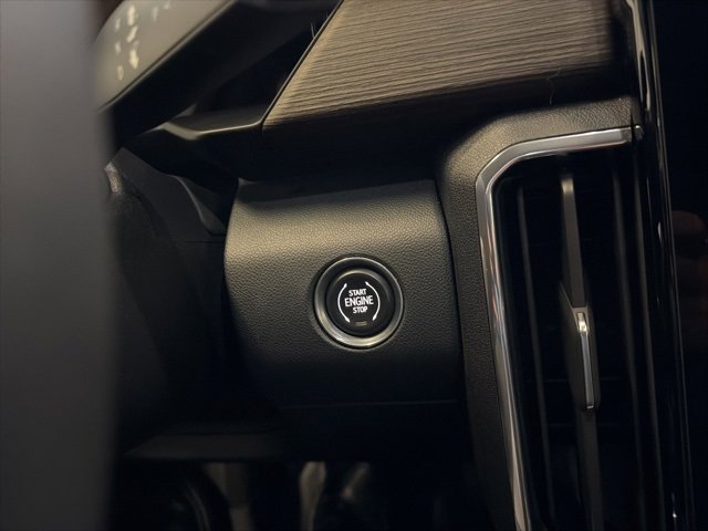 Used 2025 GMC Acadia Denali w/ LPO, Cargo Package image 26