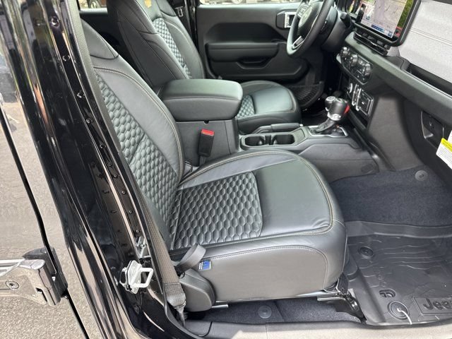 New 2026 Jeep Wrangler Unlimited Sport AWD/4WD image 14