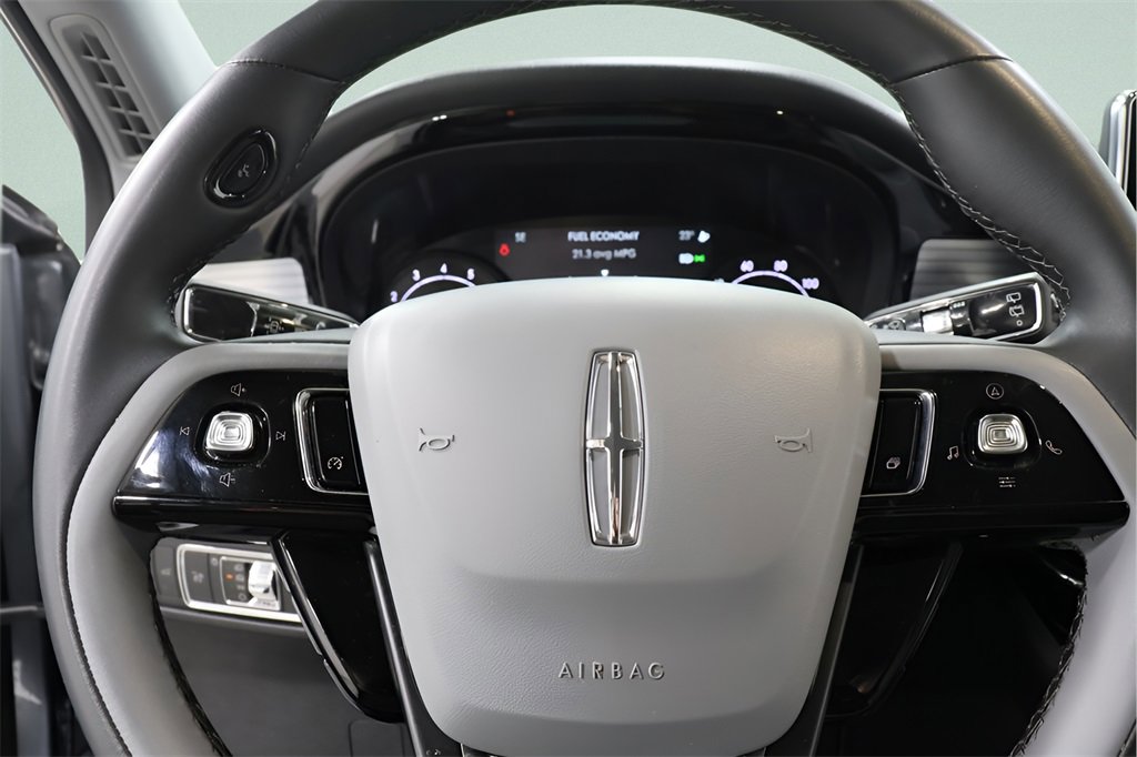 Used 2022 Lincoln Corsair FWD image 13