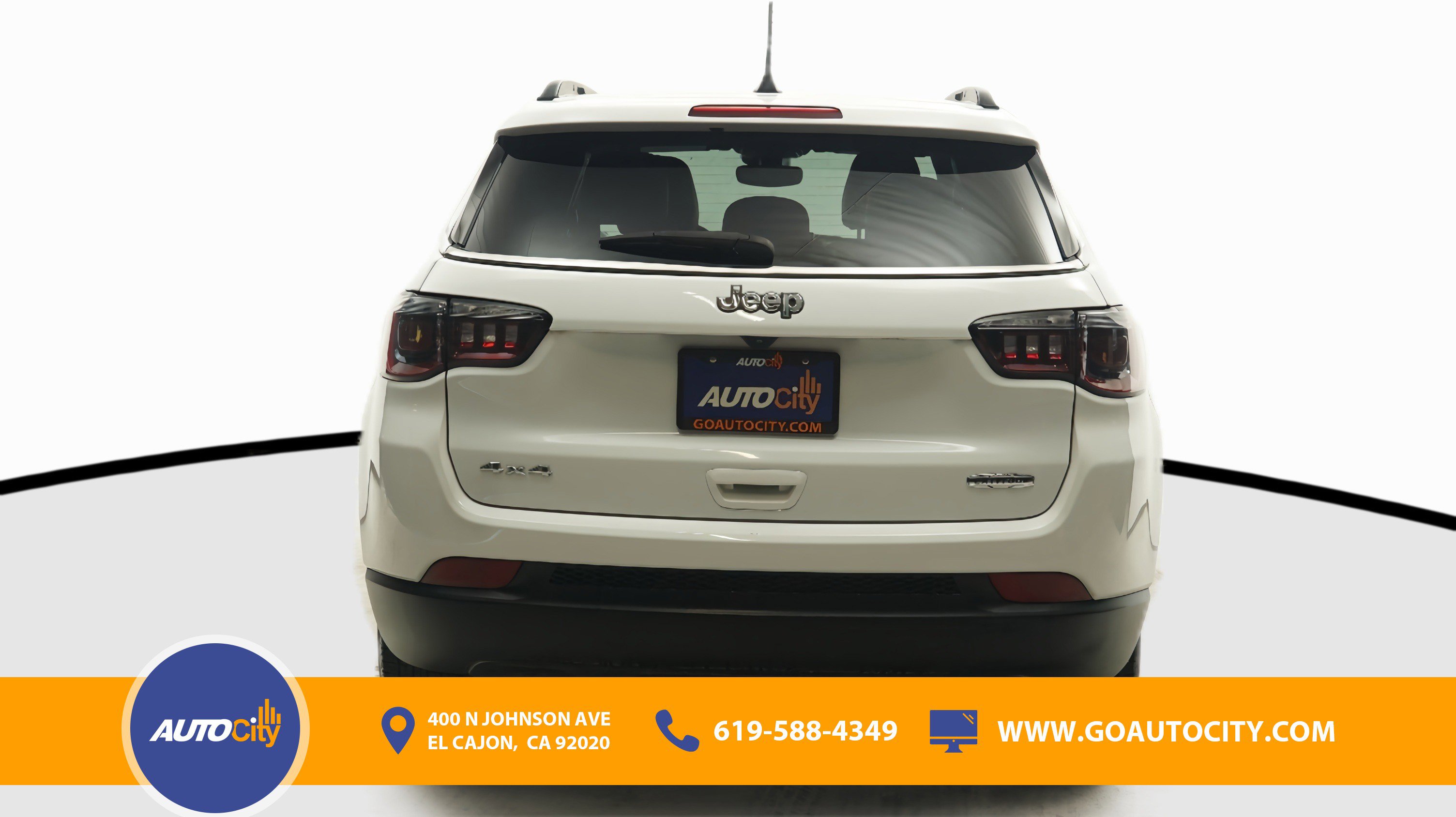 Used 2024 Jeep Compass Latitude AWD/4WD image 12