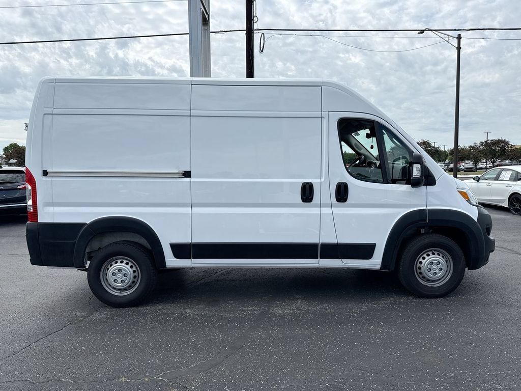 Used 2025 RAM ProMaster 2500 w/ Safety Group FWD image 6