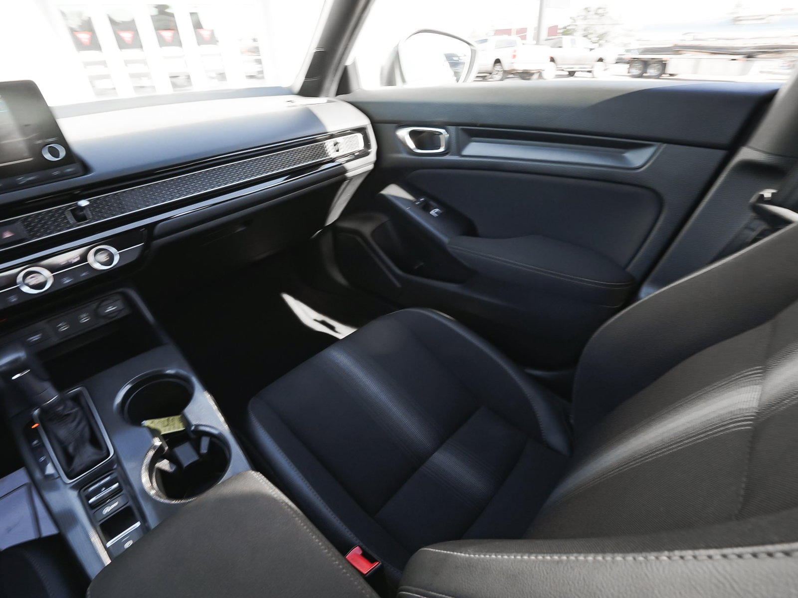 Used 2025 Honda Civic Sport image 43