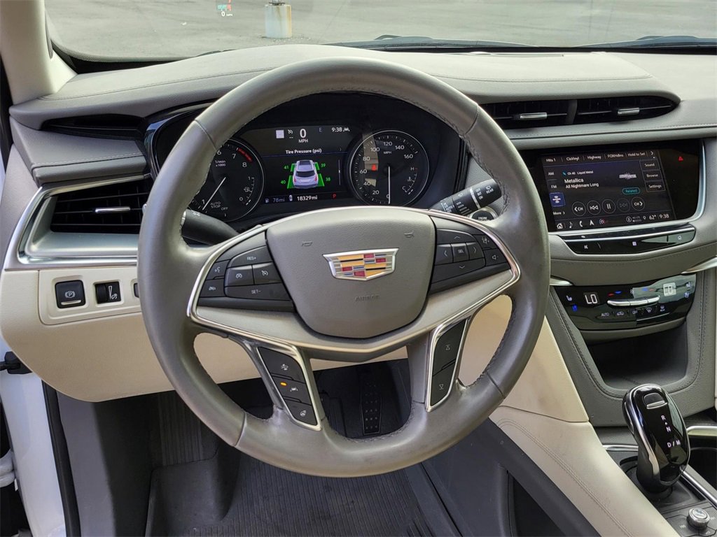 Used 2021 Cadillac XT5 Premium Luxury image 22