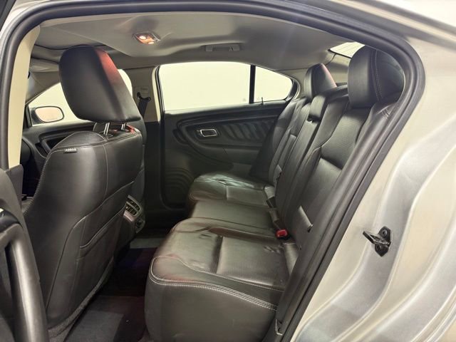 Used 2010 Ford Taurus Limited image 22