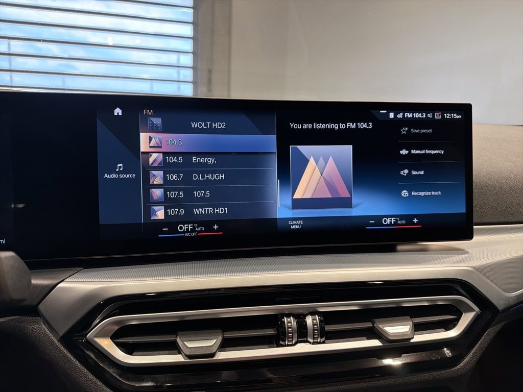 Used 2023 BMW i4 eDrive40 w/ Premium Package image 20