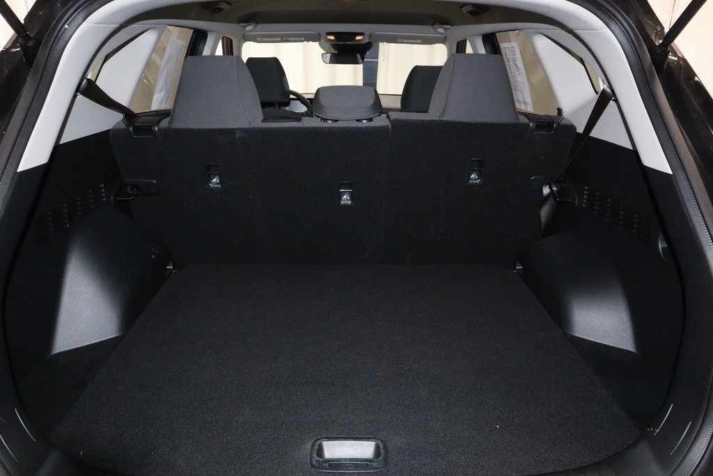 Used 2025 Kia Seltos LX image 16