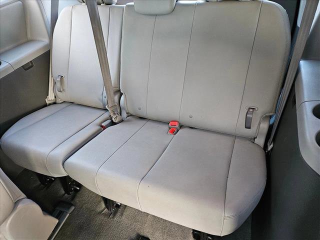 Used 2016 Toyota Sienna XLE w/ XLE Navigation Package image 19