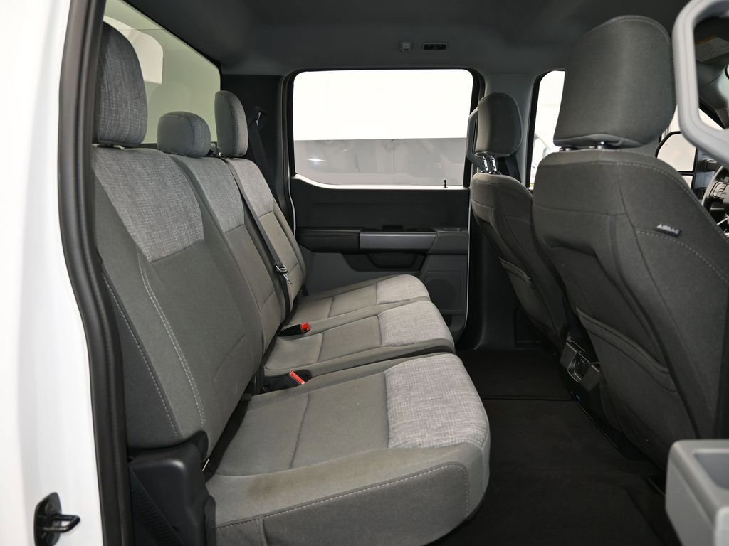 Used 2025 Ford F250 XLT image 42