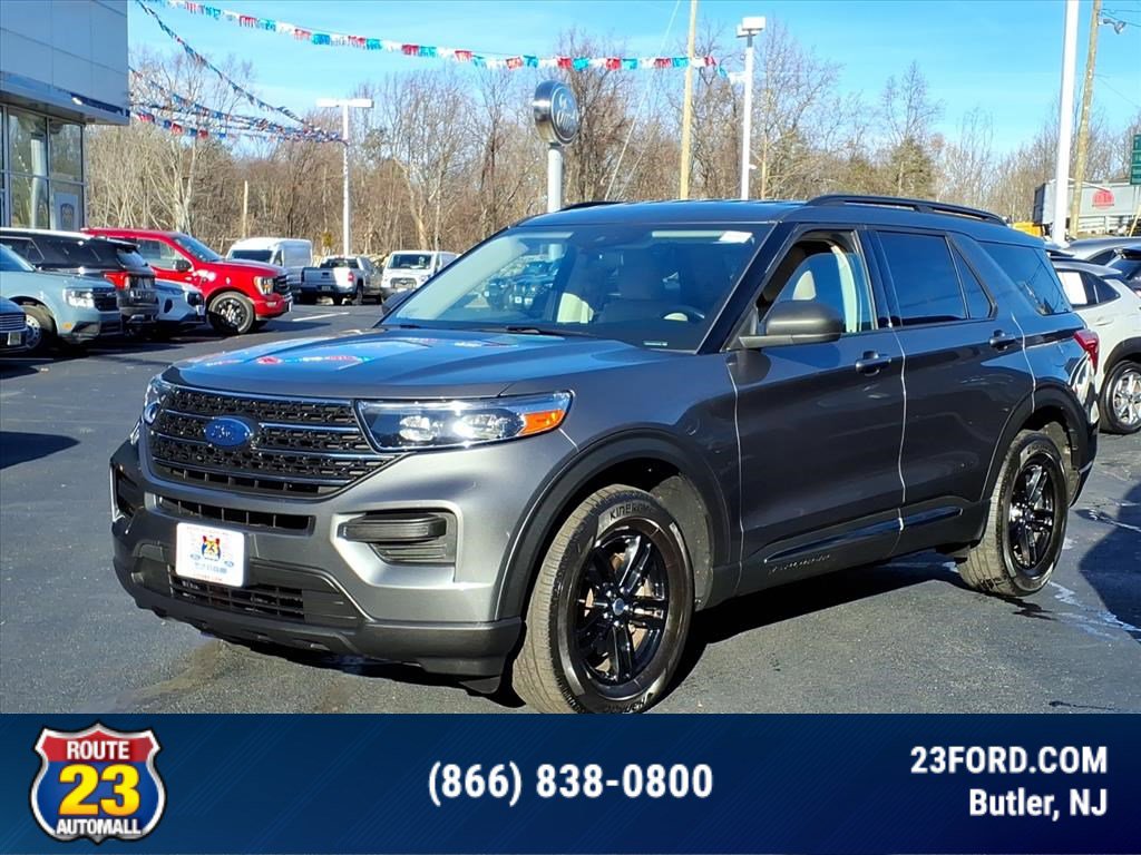 Certified 2022 Ford Explorer XLT image 4