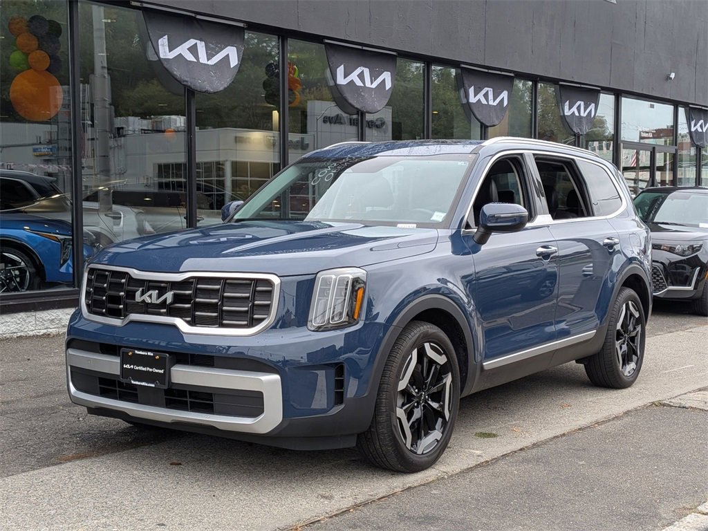 Certified 2024 Kia Telluride S w/ S Sunroof Package