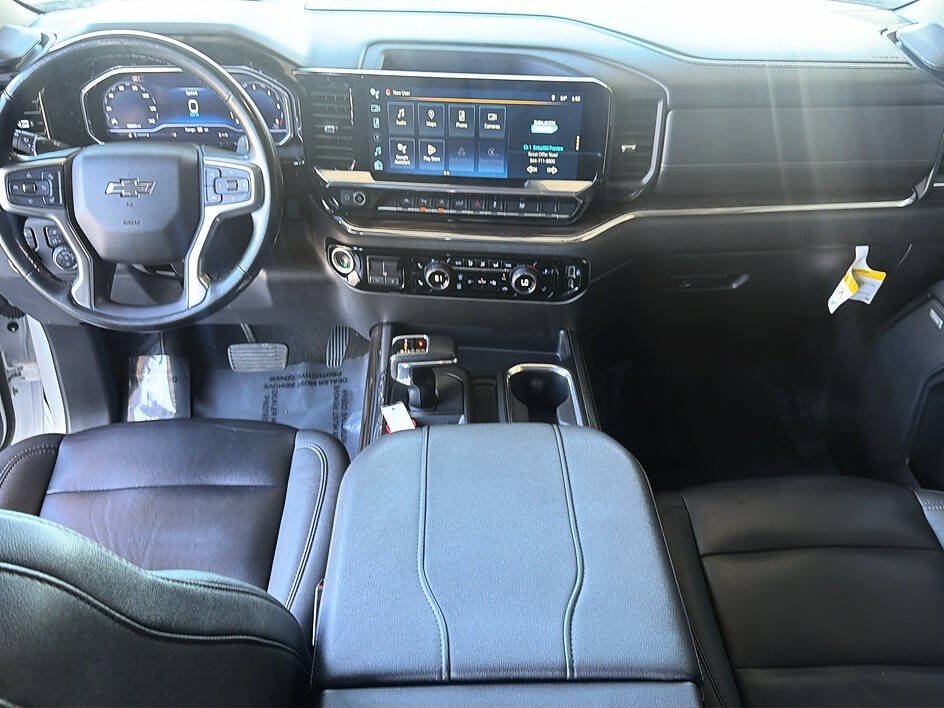 Used 2024 Chevrolet Silverado 1500 RST w/ RST All Star Premium Package AWD/4WD image 10