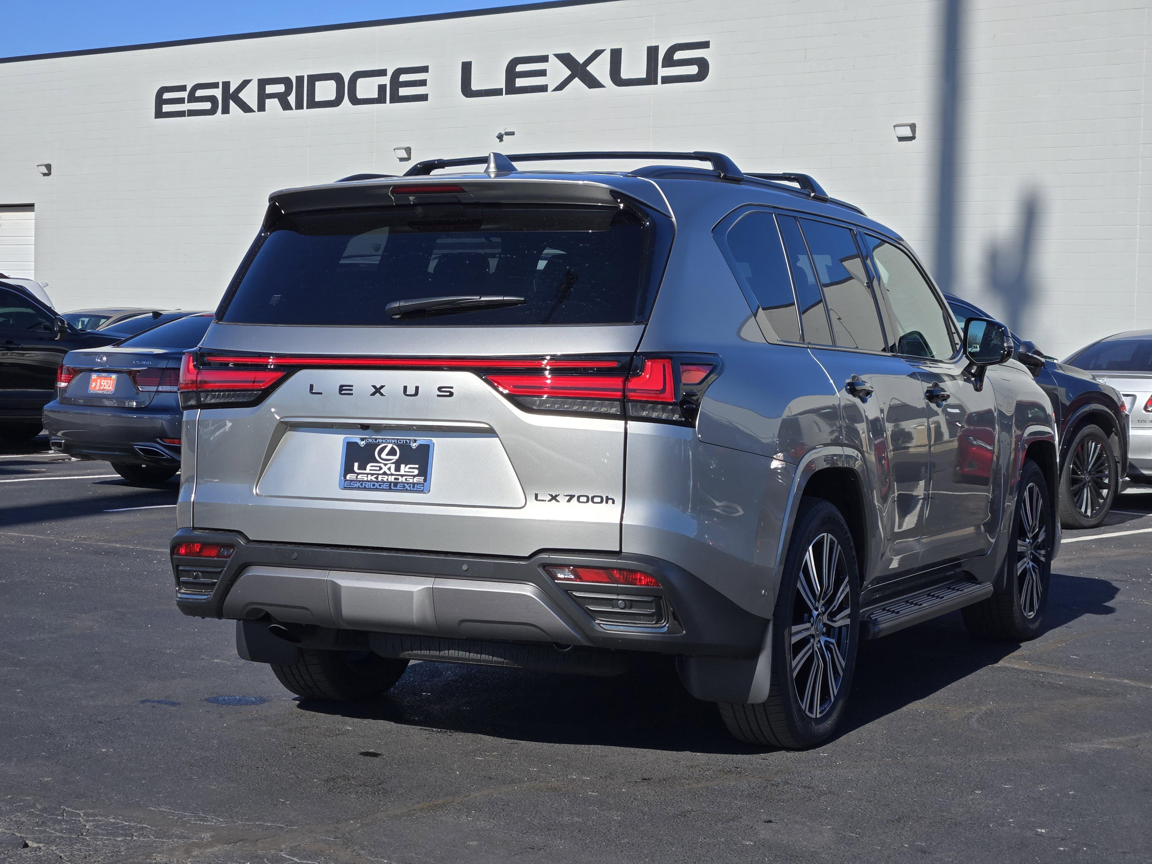 New 2026 Lexus LX 700h Luxury w/ Appearance Package image 4