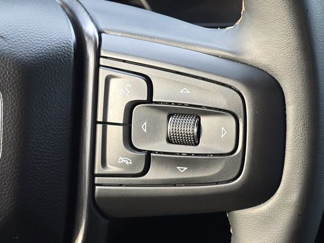 Used 2024 GMC Yukon AT4 w/ Technology Package image 46