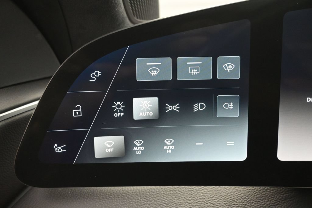 Used 2023 Lucid Air Touring AWD/4WD image 24