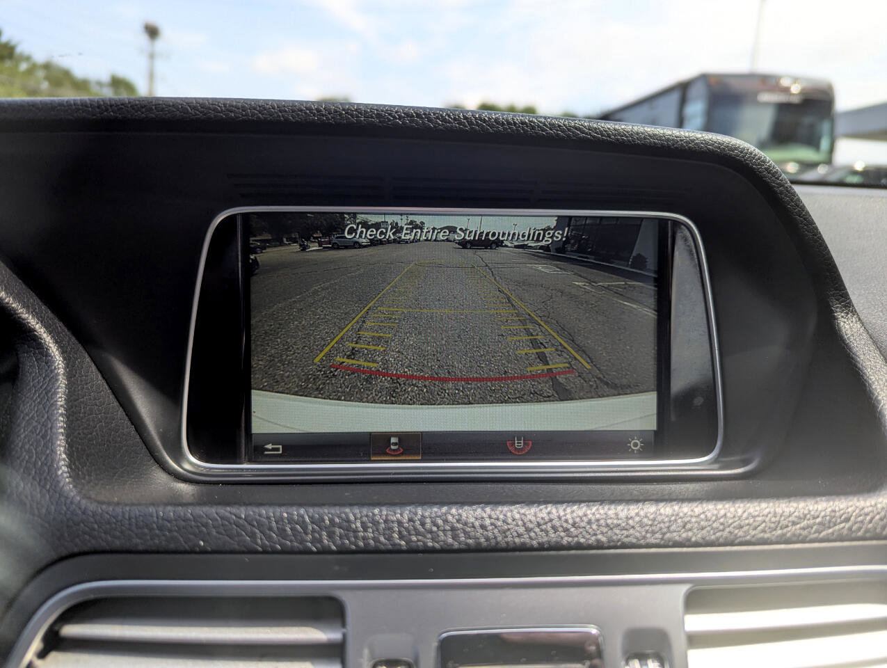 Used 2016 Mercedes-Benz E 400 4MATIC Coupe image 25