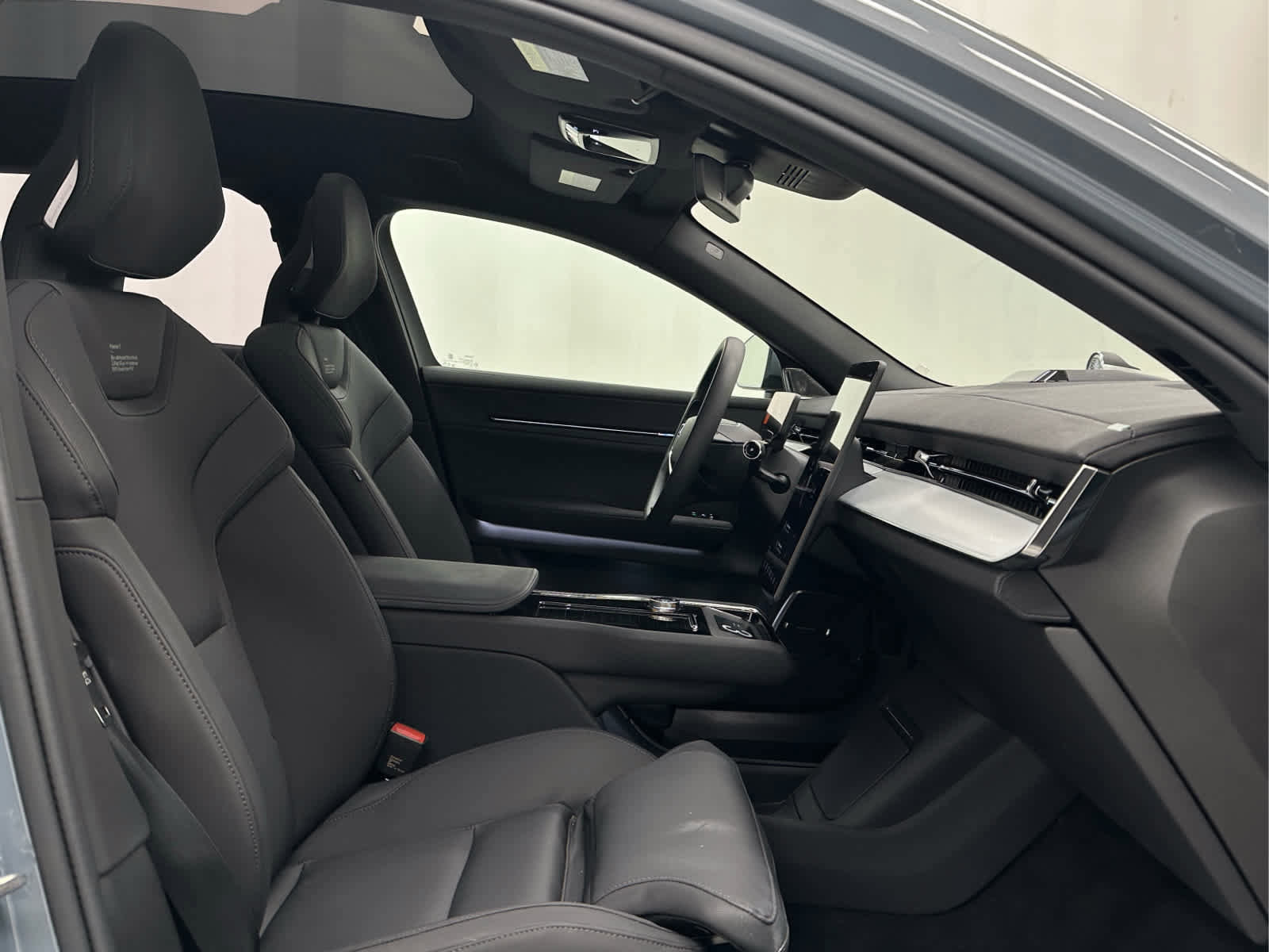 Used 2025 Polestar Polestar 3 image 18