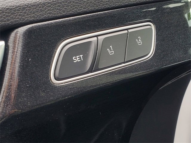 Used 2021 Hyundai Palisade Limited w/ Winter Package image 15