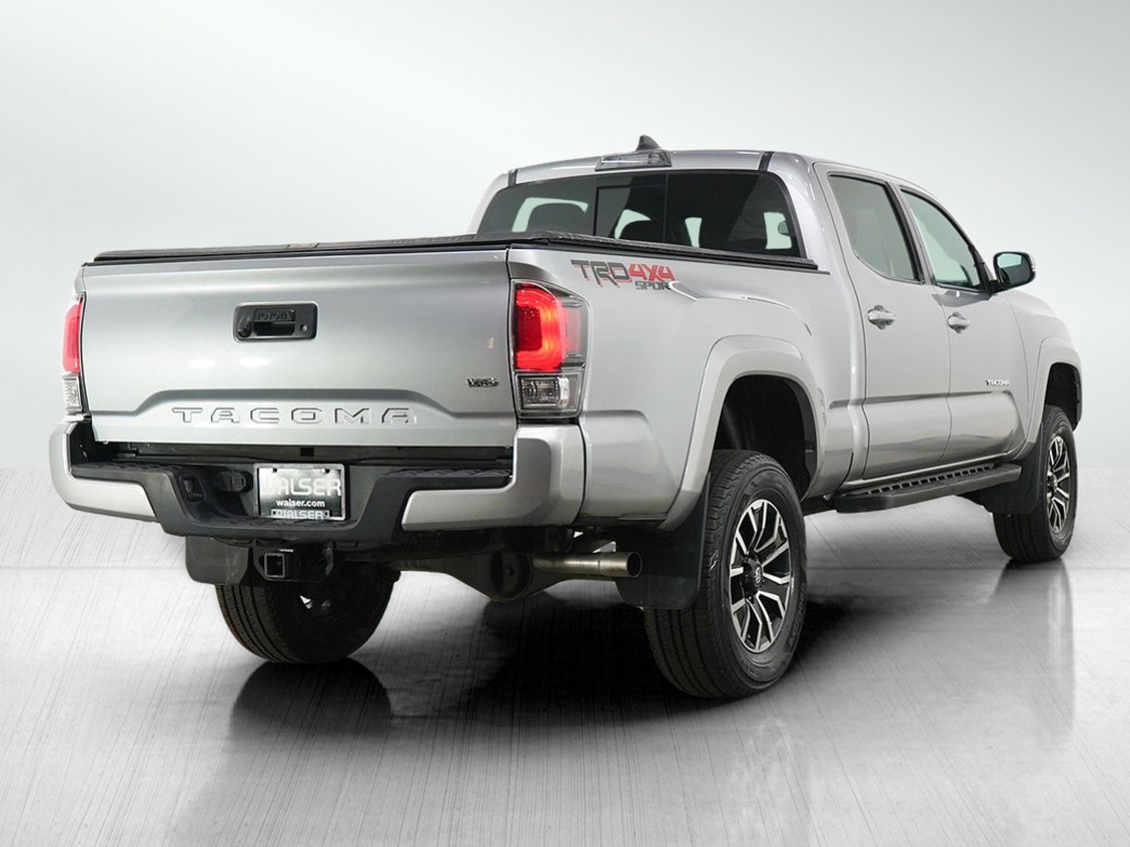 Used 2020 Toyota Tacoma TRD Sport AWD/4WD image 5