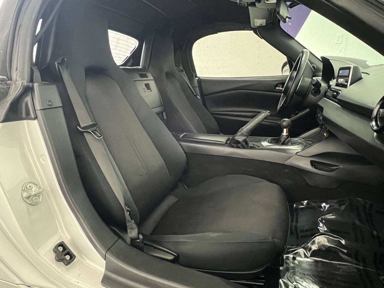 Used 2016 MAZDA MX-5 Miata Sport image 16