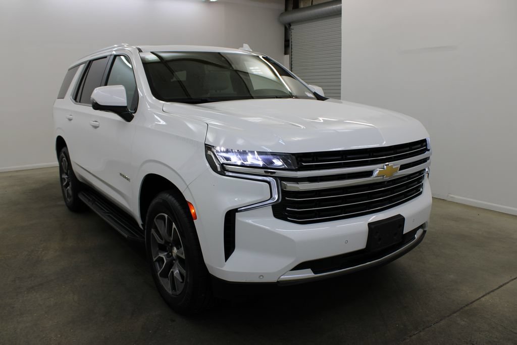 Used 2022 Chevrolet Tahoe LT w/ LT Signature Package RWD image 6