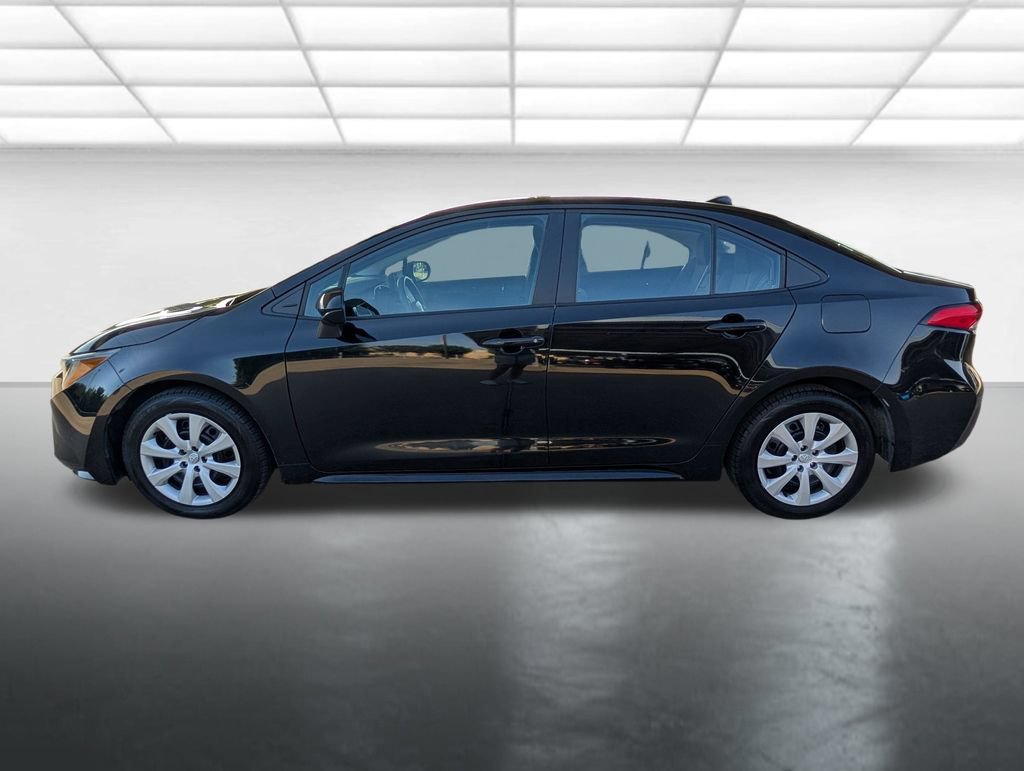 Used 2024 Toyota Corolla LE FWD image 25