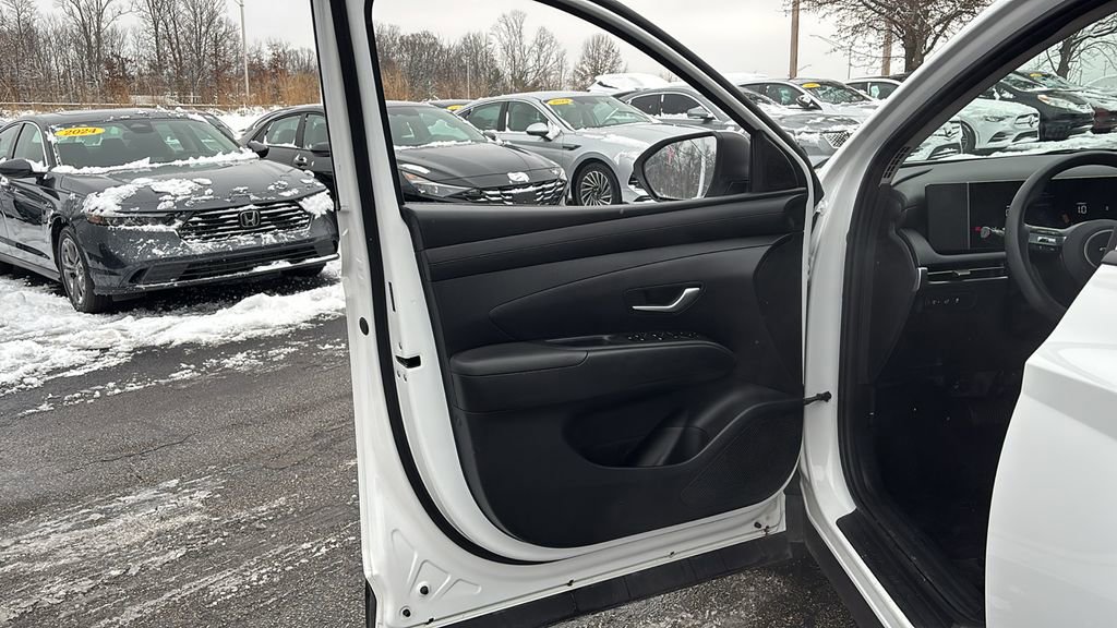 Used 2025 Hyundai Tucson SEL image 11