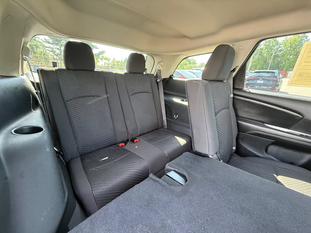 Used 2018 Dodge Journey SE w/ Blacktop Package FWD image 21