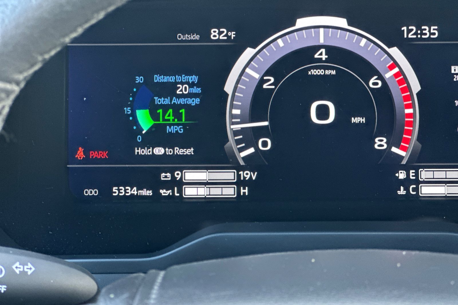 Certified 2025 Toyota Tundra Limited AWD/4WD image 24