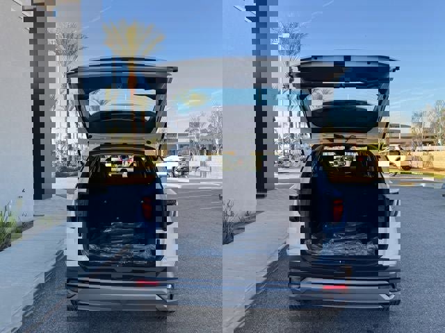 New 2026 Hyundai Tucson SE image 28