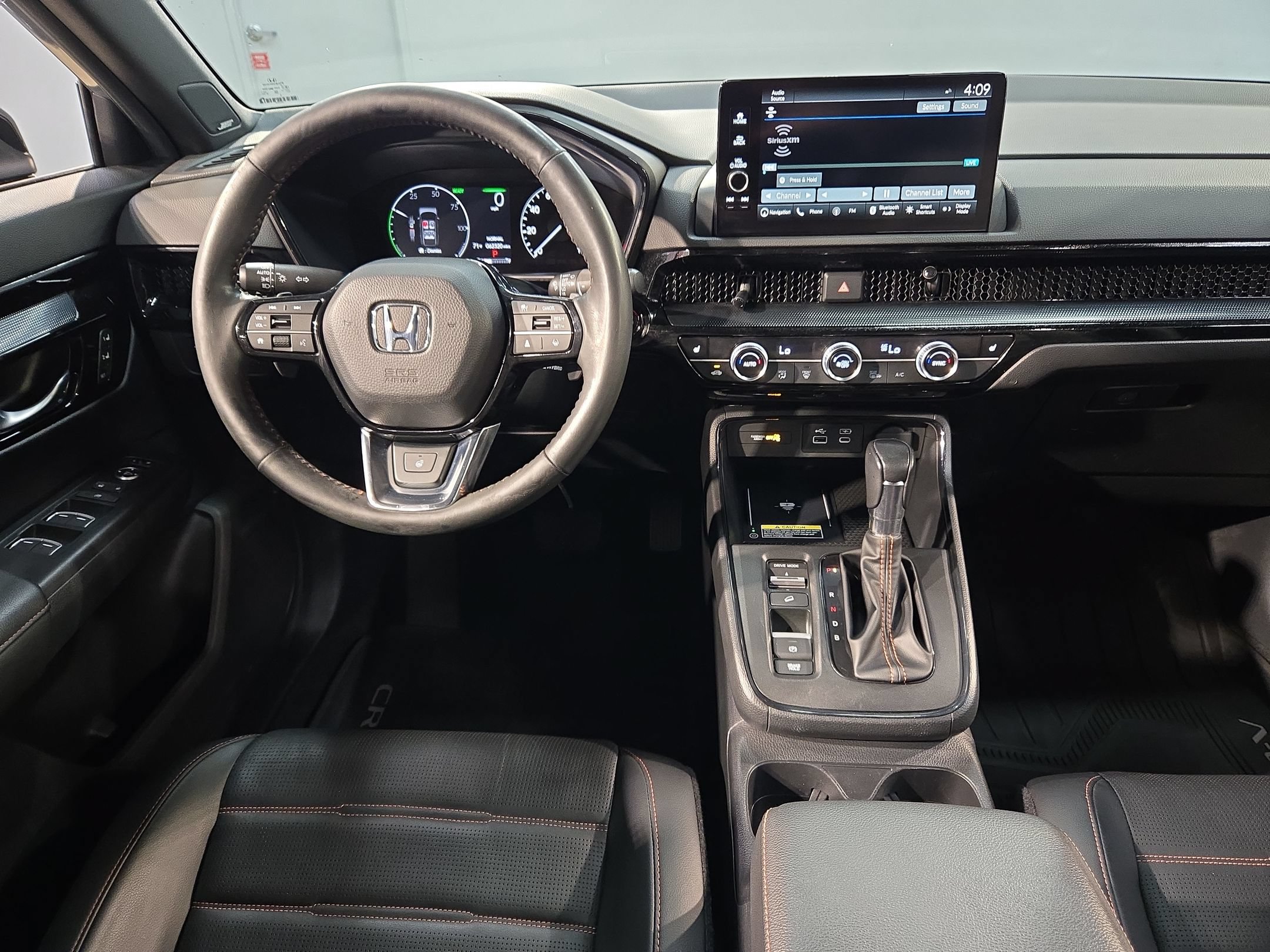 Used 2023 Honda CR-V Sport Touring image 9