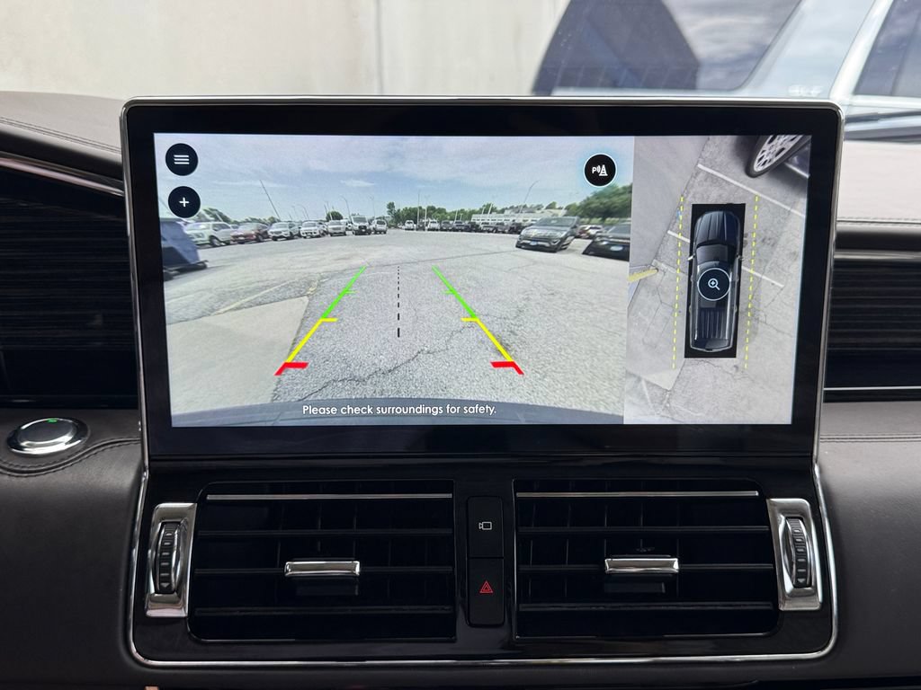 Used 2024 Lincoln Navigator L Black Label AWD/4WD image 24