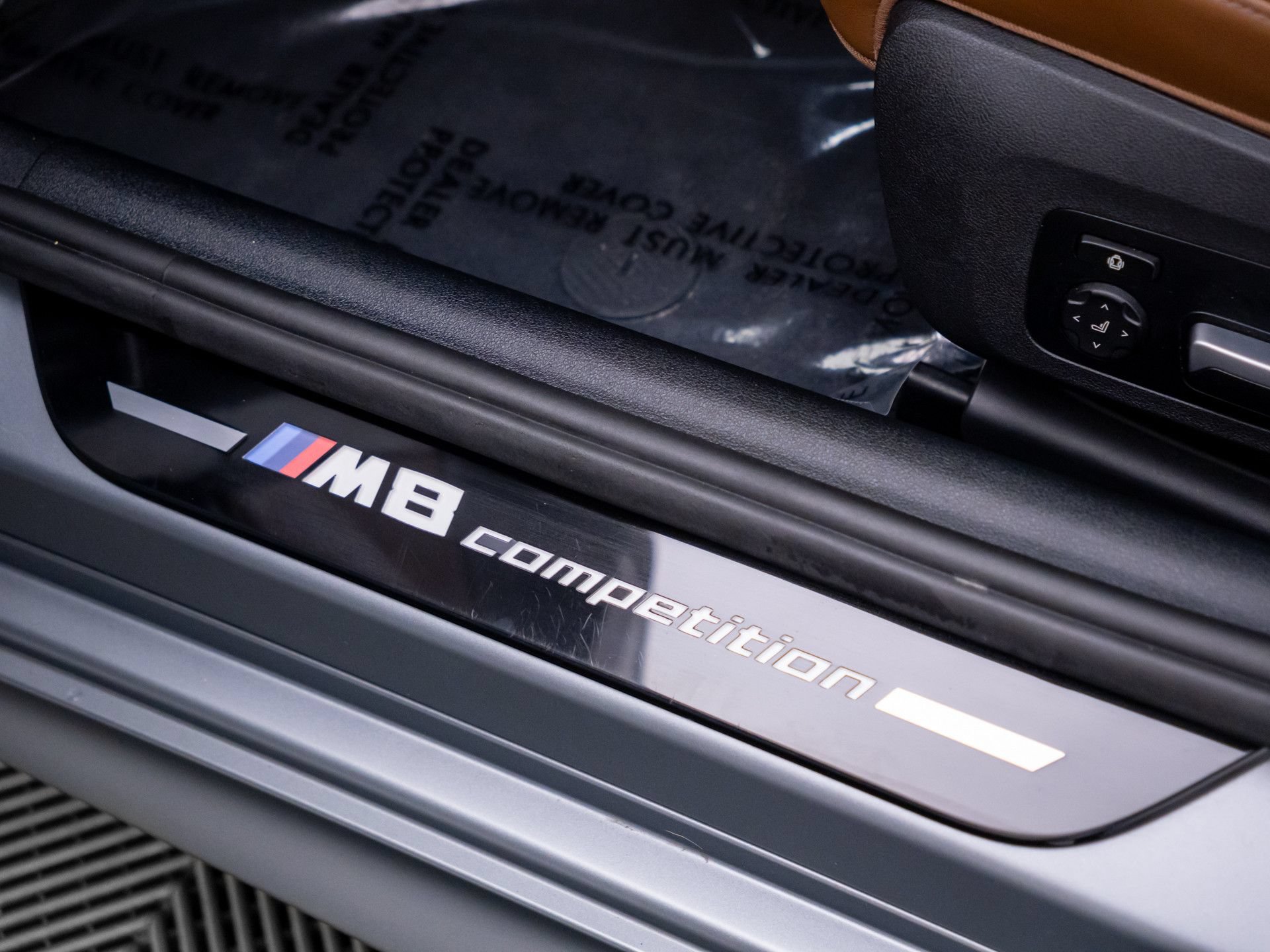 Used 2023 BMW M8 Gran Coupe xDrive Competition w/ M Carbon Exterior Package AWD/4WD image 17