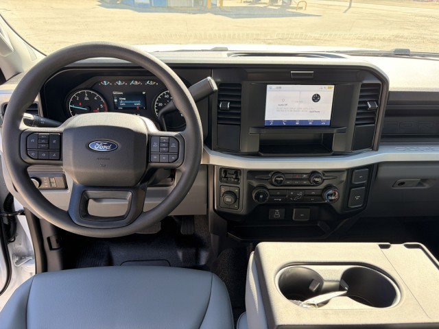 New 2027 Ford F450 XL w/ XL Chrome Package AWD/4WD image 13