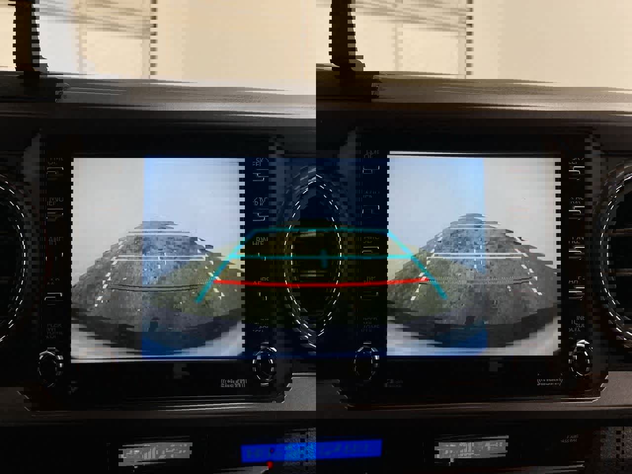 Used 2023 Toyota Tacoma TRD Off-Road image 25