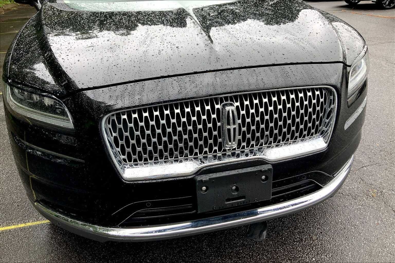 Used 2023 Lincoln Nautilus Reserve w/ Equipment Group 201A image 28