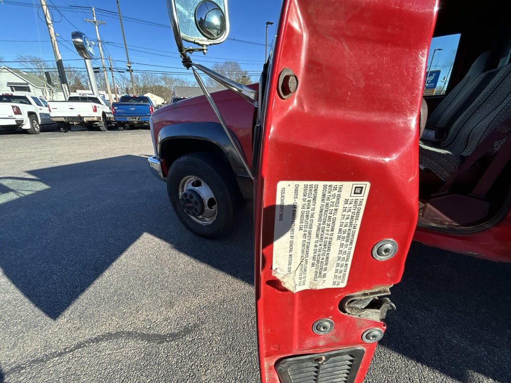 Used 1997 GMC Sierra 3500 SL w/ Snow Plow Prep Pkg image 32