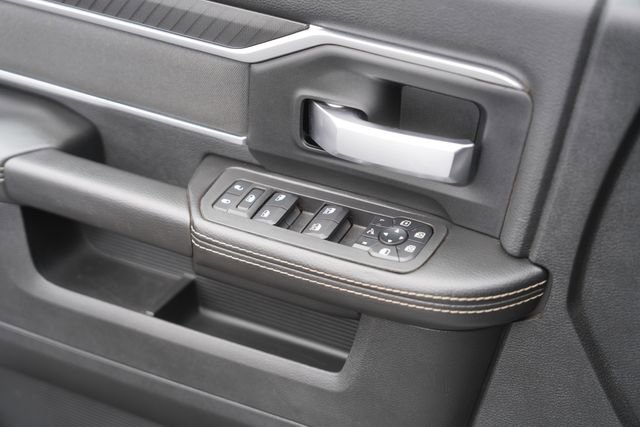 Used 2025 RAM 2500 Big Horn AWD/4WD image 29