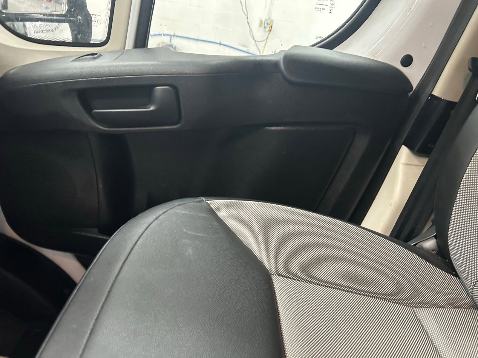 Used 2019 RAM ProMaster 1500 image 13