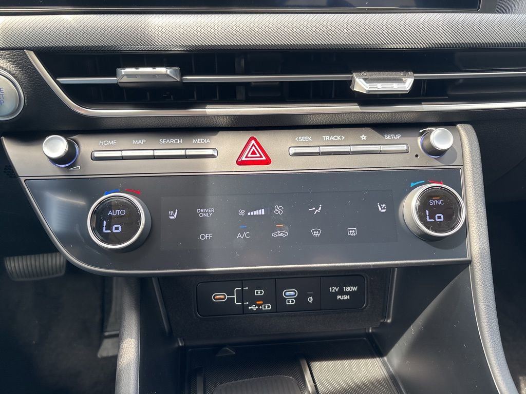 New 2025 Hyundai Sonata SEL FWD image 19