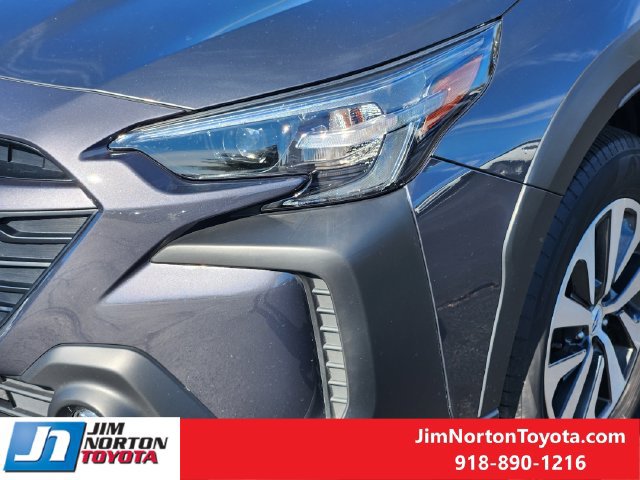 Used 2024 Subaru Outback Premium AWD/4WD image 10