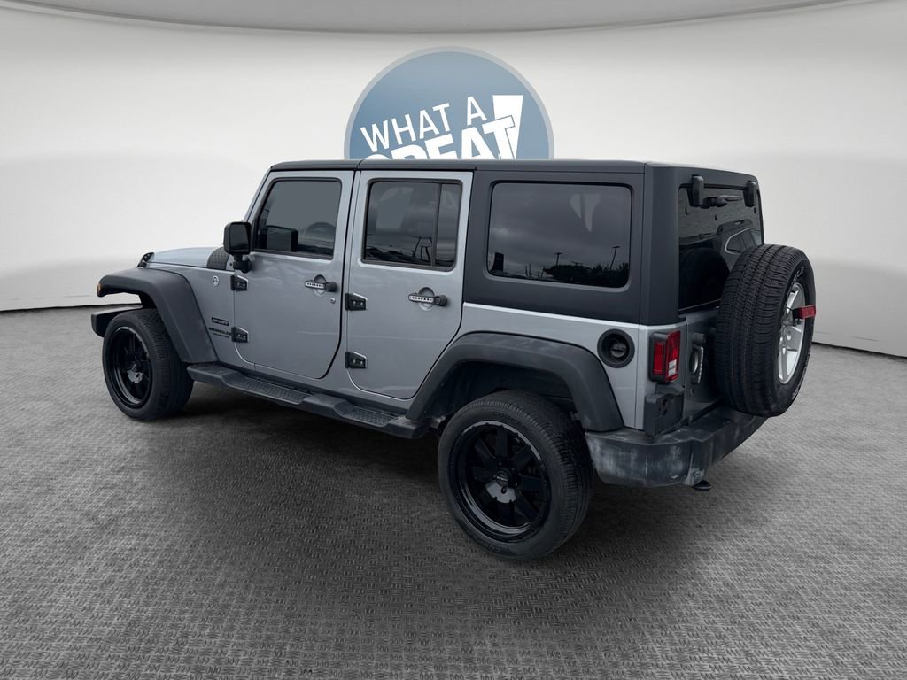 Used 2017 Jeep Wrangler Unlimited Sport w/ Quick Order Package 24S AWD/4WD image 6