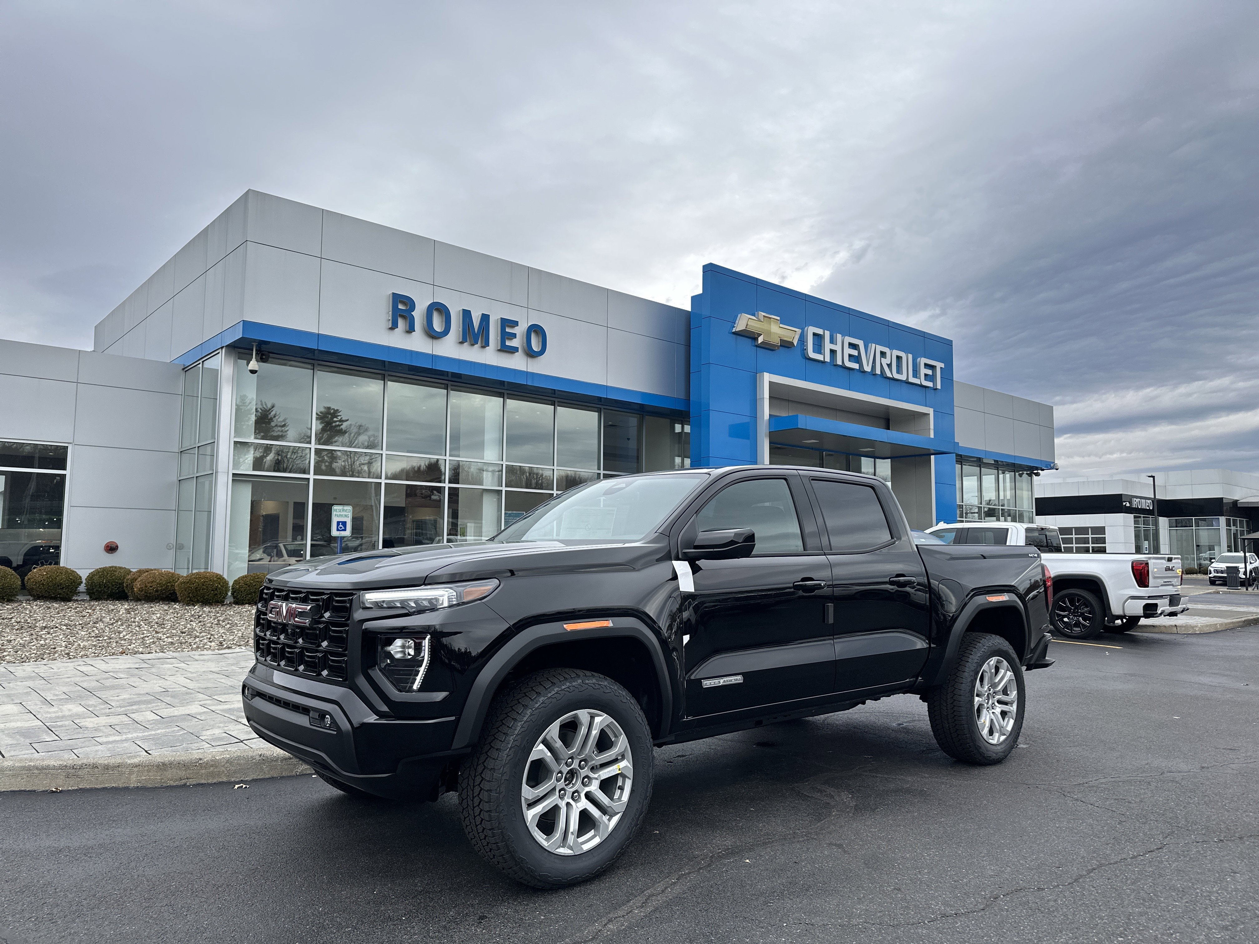 New 2026 GMC Canyon Elevation