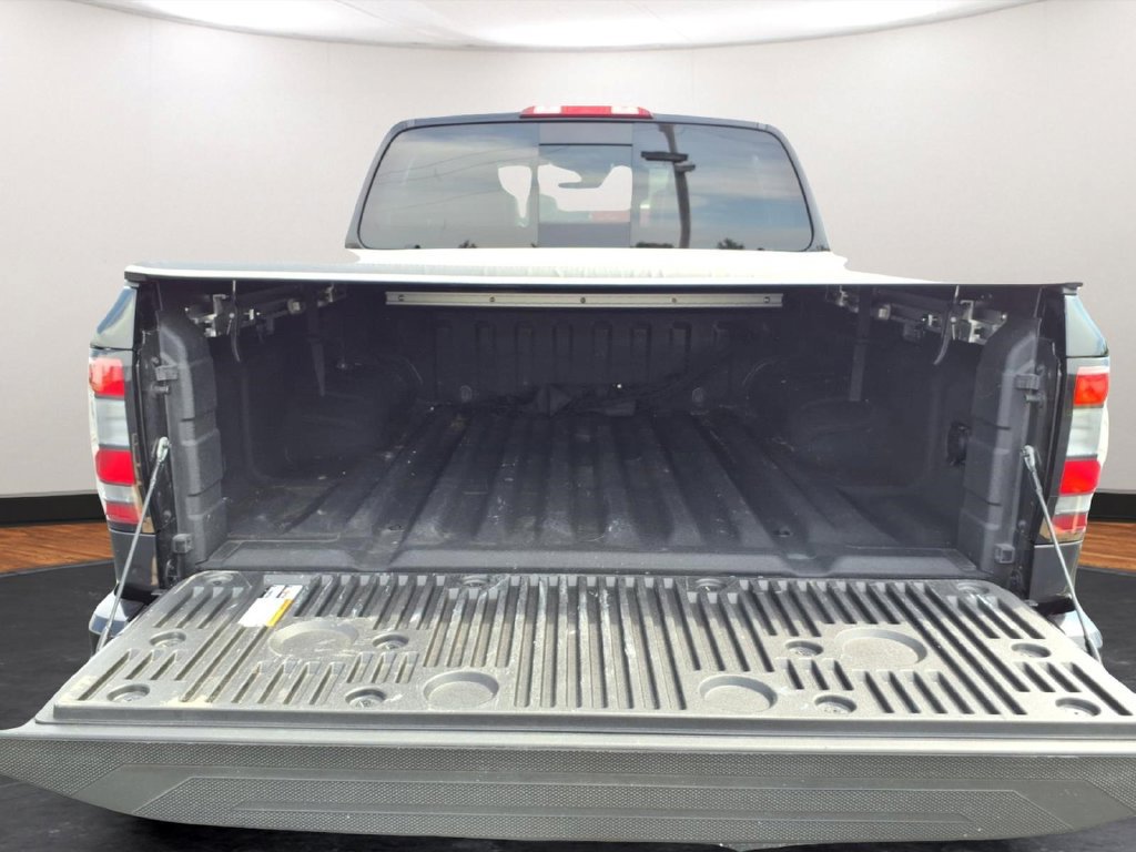 Used 2025 Nissan Frontier PRO-4X w/ Pro Premium Package AWD/4WD image 28