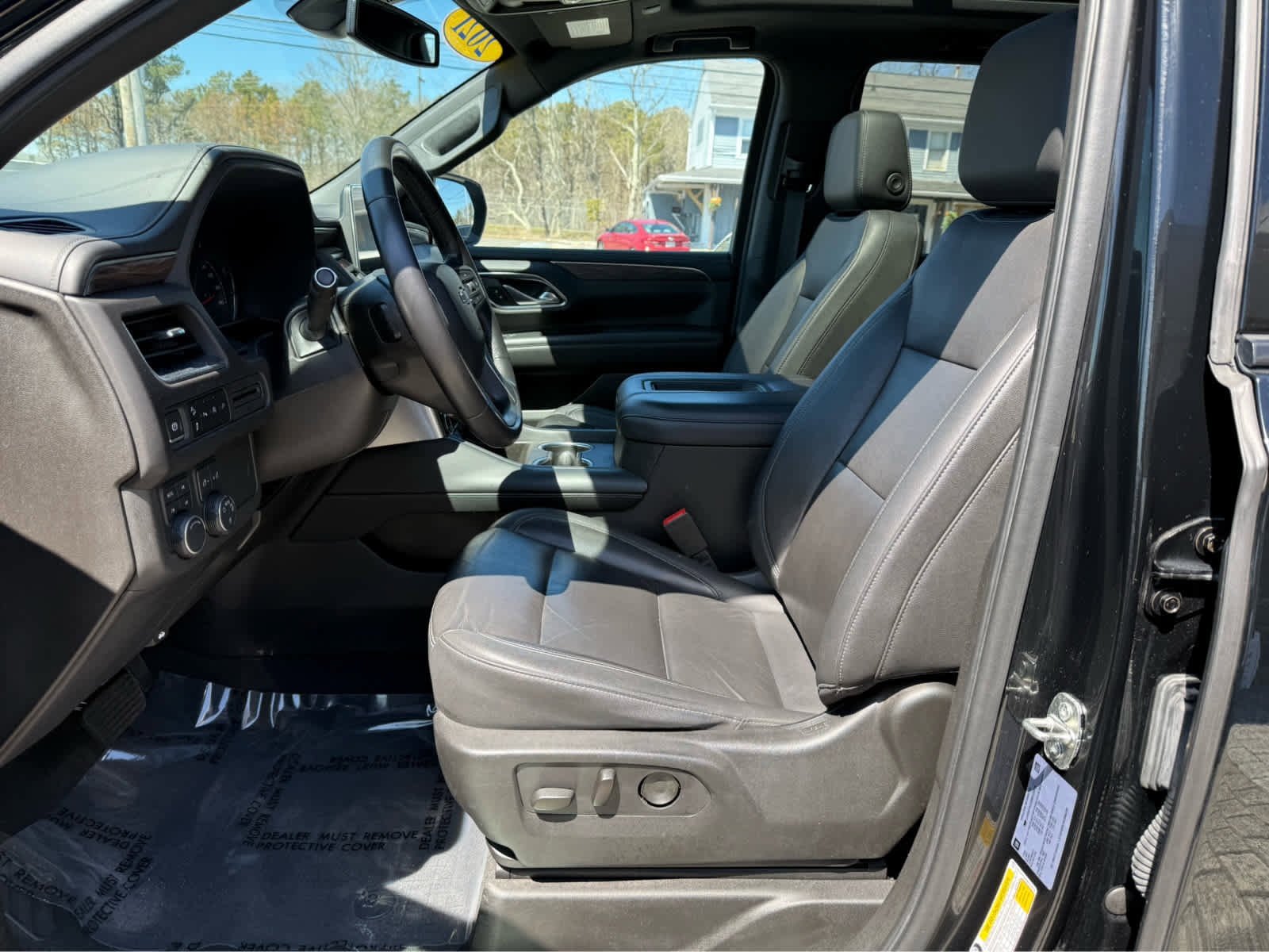 Used 2021 Chevrolet Tahoe Z71 AWD/4WD image 14