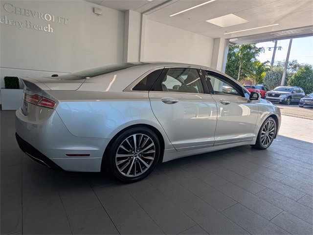Used 2019 Lincoln MKZ Premiere image 14