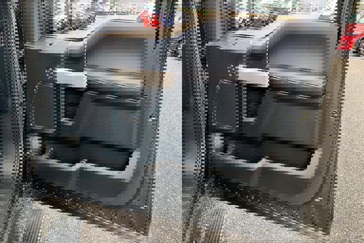 Used 2019 Ford F150 Lariat w/ Equipment Group 502A Luxury image 21