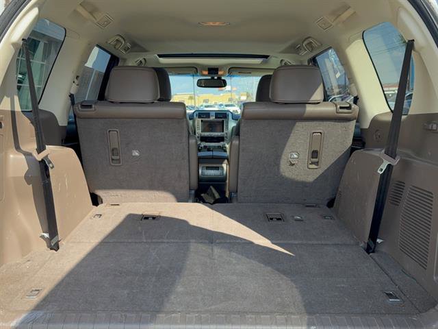 Used 2017 Lexus GX 460 Base image 9