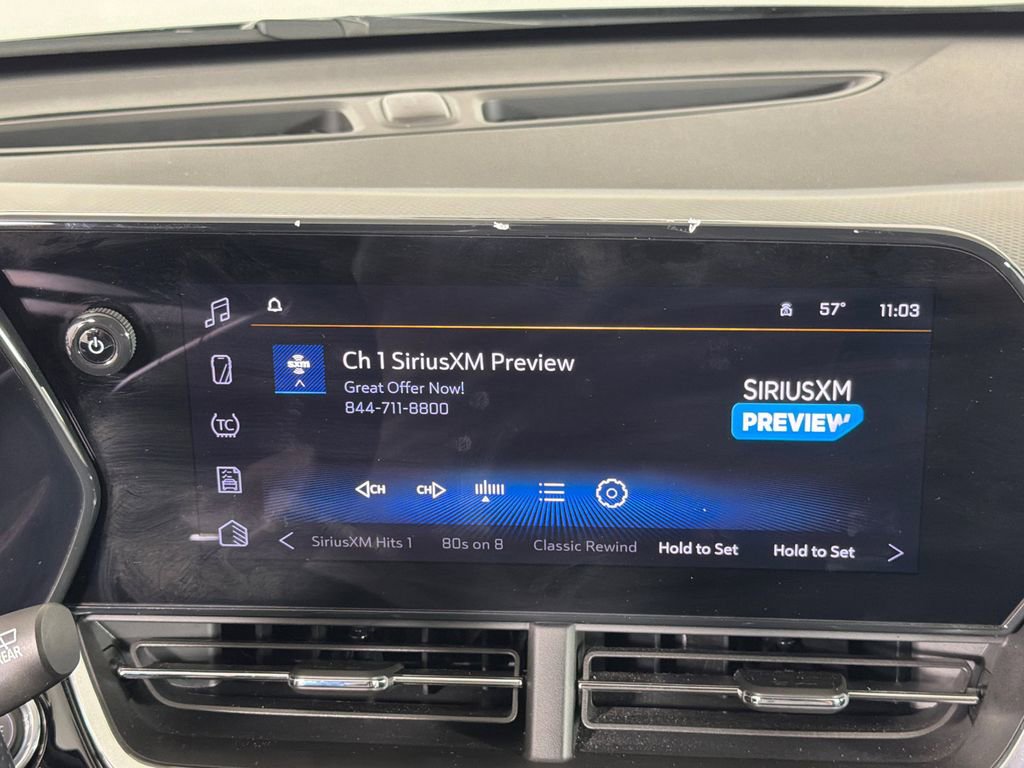 Used 2025 Chevrolet Trax RS w/ Driver Confidence Package FWD image 28