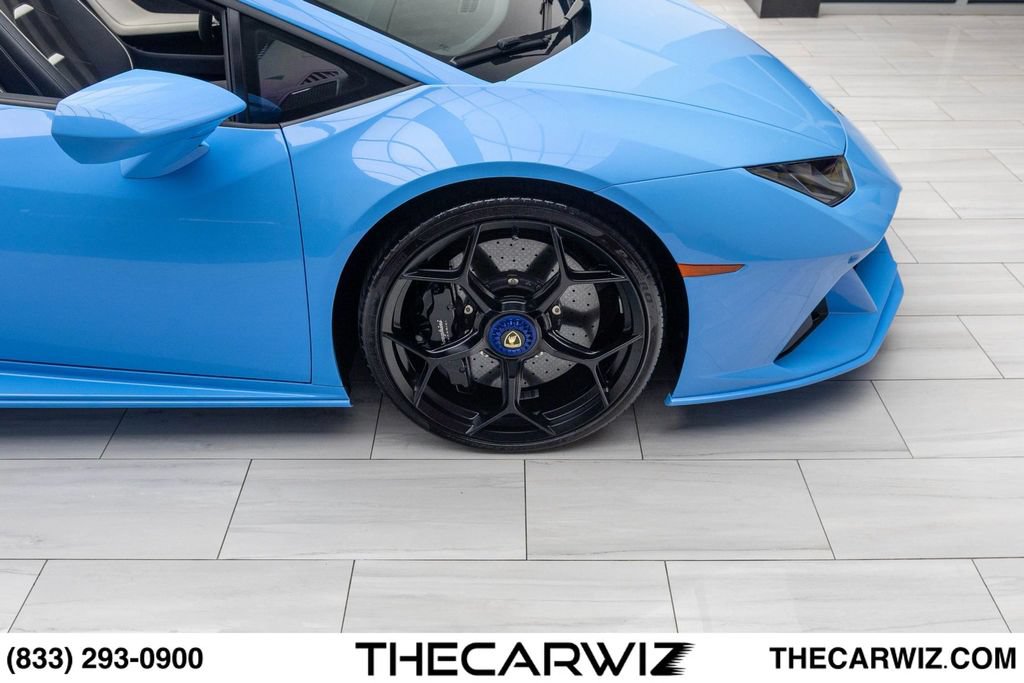 Used 2024 Lamborghini Huracan EVO AWD/4WD image 34