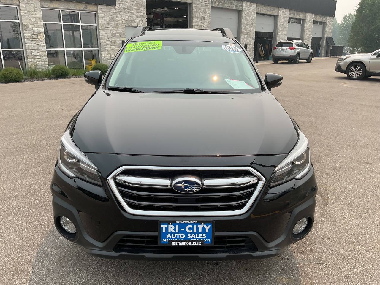 Used 2018 Subaru Outback 3.6R Limited AWD/4WD image 12